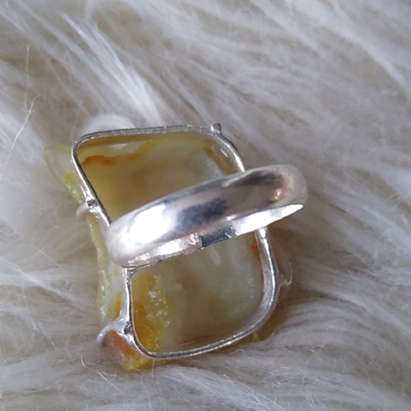🌟 YELLOW AGATE RING - Picture 4 of 5